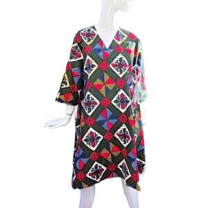 Johann Brun Ankara dress with V-Neck and 3/4 Length Sleeves. 100% Cotton , 2XL